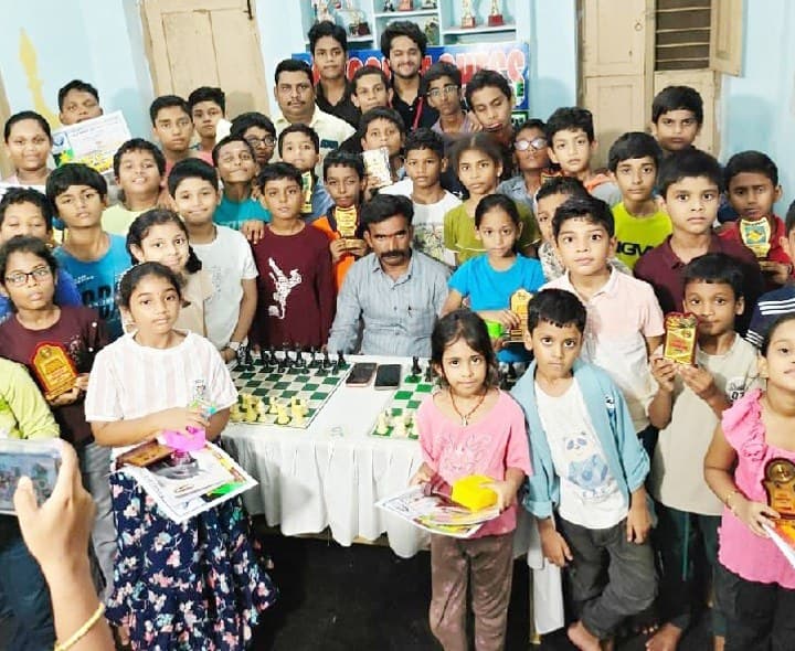 క్రీడలతోనే మానసిక దృఢత్వం - Udayam