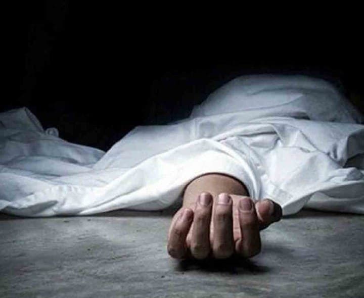 చికిత్స పొందుతూ ఎలక్ట్రీషియన్ మృతి - Udayam