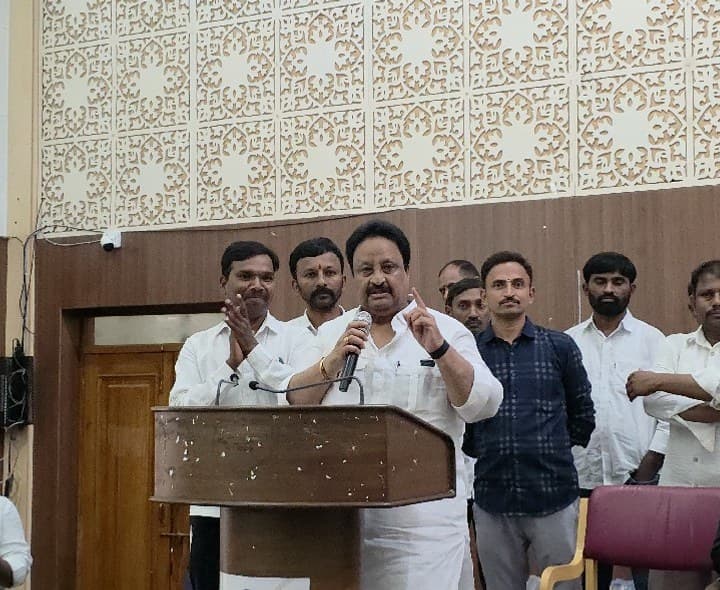 పాలమూరు ఉద్యమకారుల త్యాగాలు చిరస్మరణీయం - Udayam