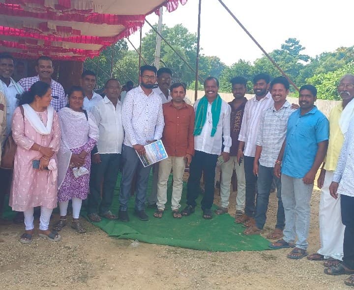 రైతు మేళాకు వెళ్లిన వ్యవసాయ అధికారులు - Udayam