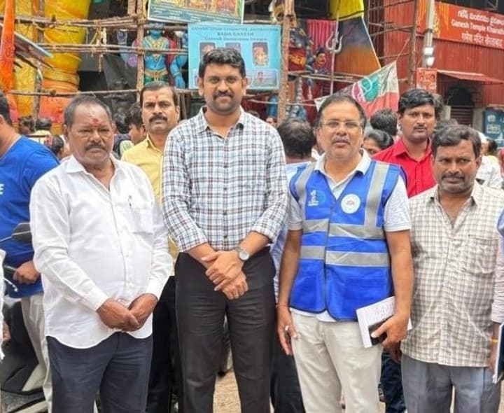 గణేష్ మండపాలను సందర్శించిన TGSPDCL సీఎండీ - Udayam