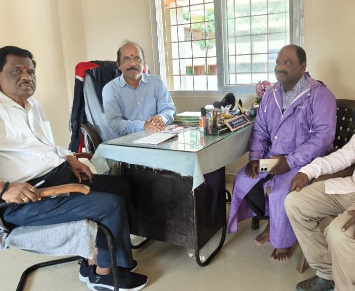 విద్యార్థుల భద్రతకు ప్రాధాన్యం - Udayam