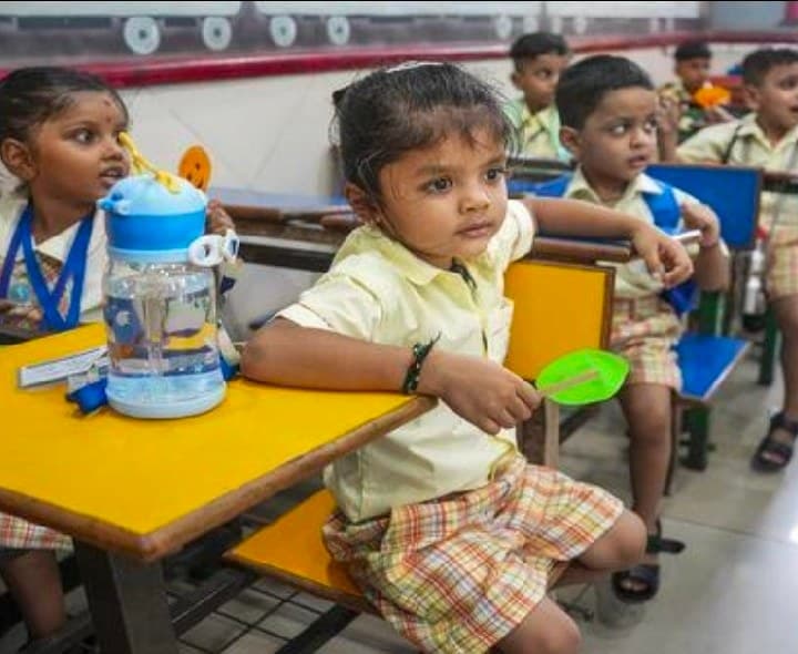 ప్రభుత్వ పాఠశాలల్లో ఆయాల నియామకాలు నిలిపివేత - Udayam