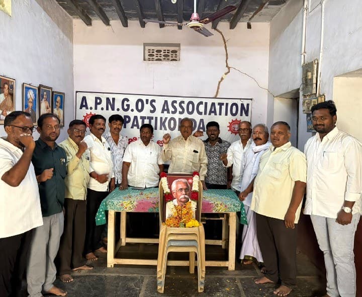 సుధాకర్ ప్రసాద్ సేవలకు స్మరణ.. 25వ వర్ధంతికి ఏపీ ఎన్జీవో ఘన నివాళి - Udayam
