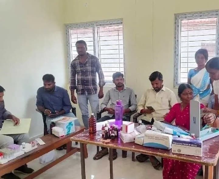 సీజనల్ వ్యాధులపై అవగాహన కలిగి ఉండాలి - Udayam
