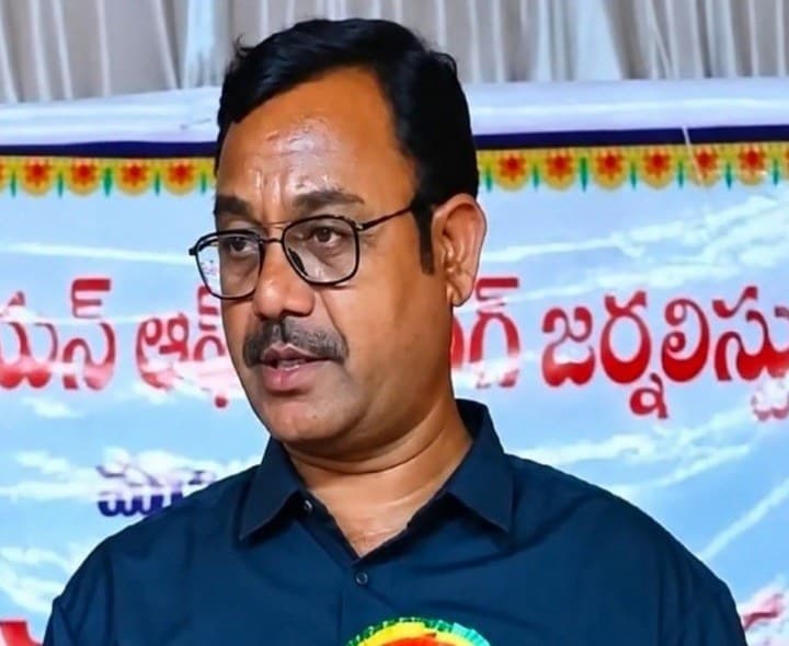 జర్నలిస్టుల హక్కుల కోసం అక్టోబర్ 2న నిరసన - Udayam