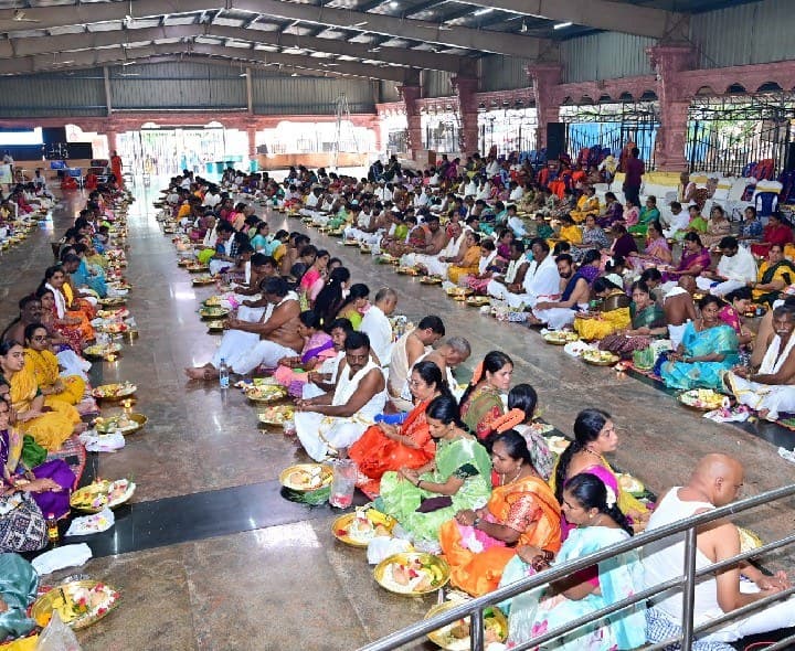 కాణిపాకంలో వైభవంగా సంకటహర గణపతి వ్రతం - Udayam