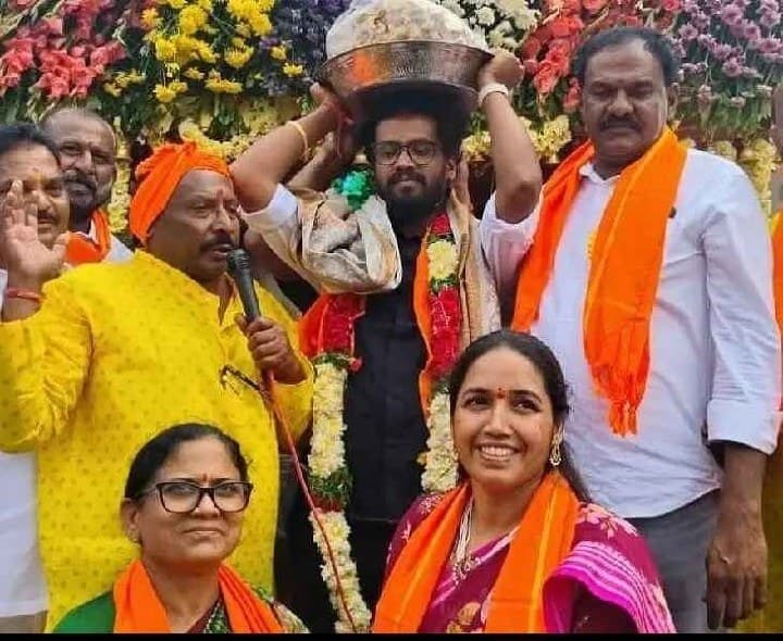బోధన్ లో రూ.5.11 లక్షలకు లడ్డూ వేలం - Udayam
