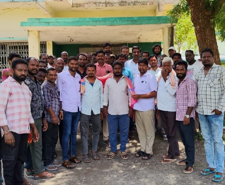 మార్బుల్, టైల్స్ ఫిట్టింగ్ వర్కర్స్ యూనియన్ అధ్యక్షుడిగా బానోతు శివ - Udayam