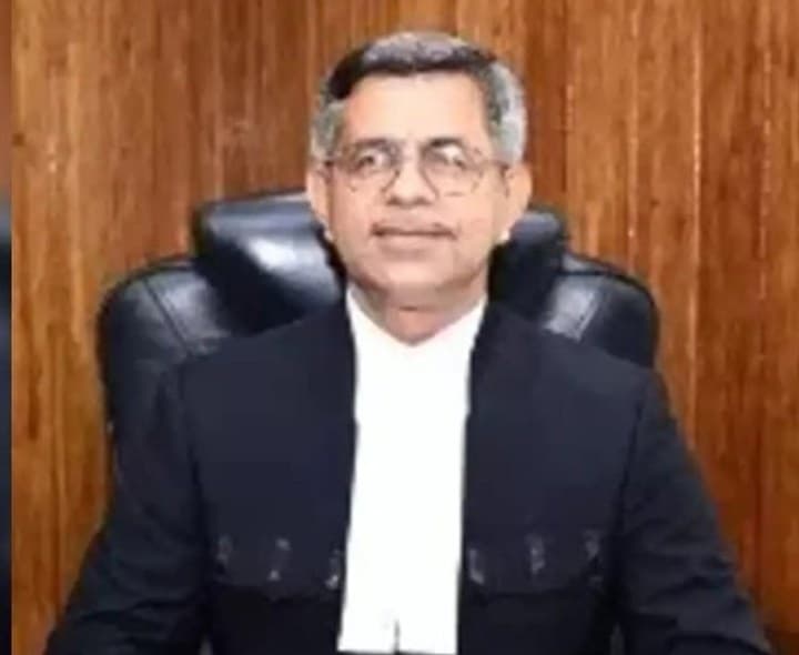 సుప్రీంకోర్టు న్యాయమూర్తిగా అపరేష్ కుమార్ సింగ్ - Udayam