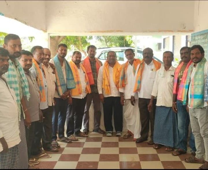 వెంకట్రావుపేటలో దసరా ఉత్సవాలపై సమావేశం - Udayam