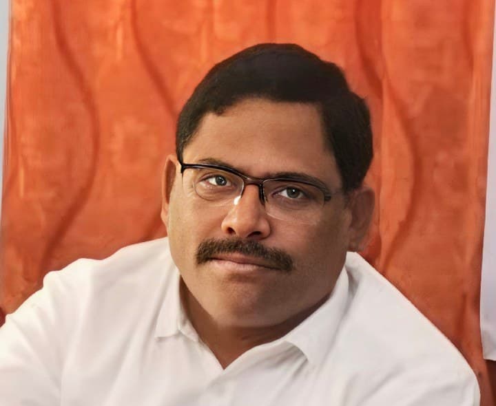 రెంజల్లో 639 చేయూత పింఛన్ల దరఖాస్తుల స్వీకరణ - Udayam