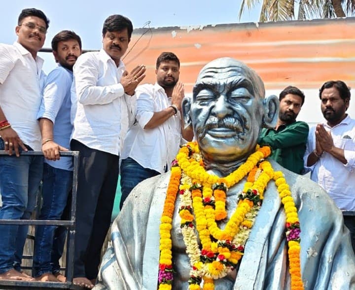 జ్ఞానేష్ కుమార్ తక్షణమే రాజీనామా చేయాలి - Udayam