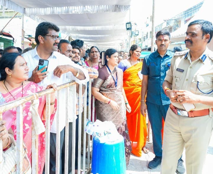 జాతర బందోబస్తు ఏర్పాట్లను పర్యవేక్షించిన జిల్లా ఎస్పీ - Udayam