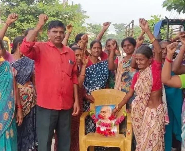 ఉపాధి హామీని పాత పద్ధతిలోనే కొనసాగించాలని డిమాండ్ - Udayam