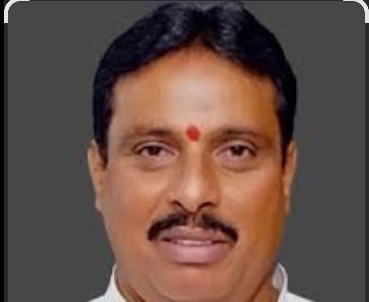 దానం నాగేందర్ అనర్హతపై నేడు హైకోర్టు తీర్పు - Udayam