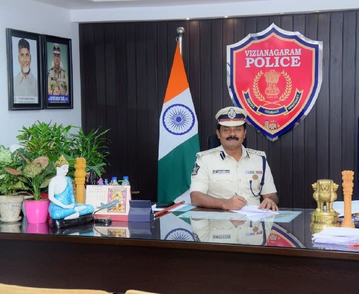 రౌడీ షీటర్ పై పీడీ యాక్ట్ ప్రయోగించాం- SP - Udayam