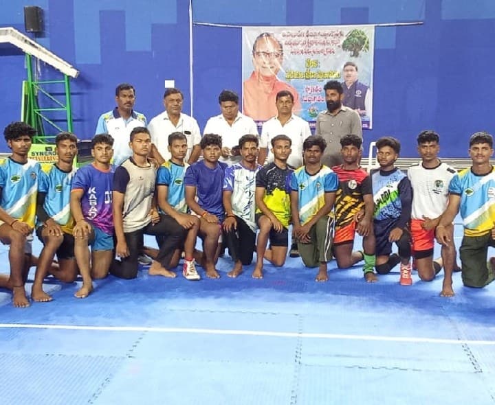 మహబూబ్ నగర్ లో కబడ్డీ జిల్లా ఎంపికలు - Udayam