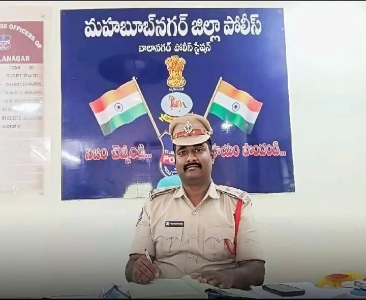 భార్యపై భర్త దాడి.. కేసు నమోదు - Udayam