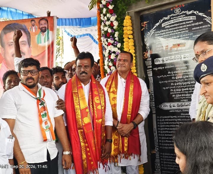 దేవరకద్రలో రూ.134.98 కోట్ల రహదారి పనులకు శంకుస్థాపన - Udayam