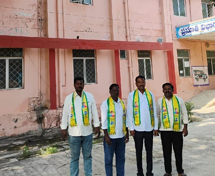 నారాయణపేట ప్రభుత్వ ఆసుపత్రి లో సదుపాయాలు ఏర్పాటు చేయాలి - Udayam