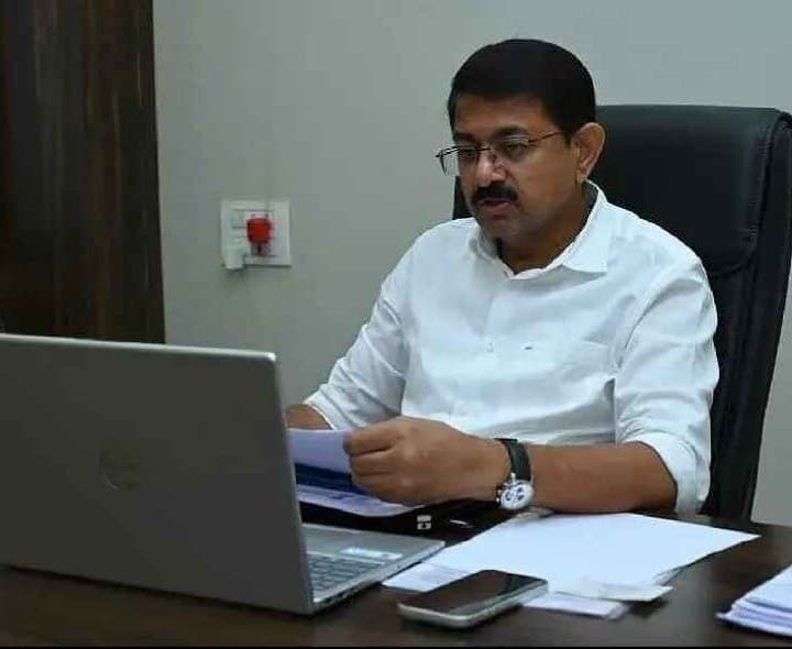 నేడు , రేపు కలక్టరేట్లో ఉద్యోగాలకు కౌశలం డ్రైవ్ - Udayam