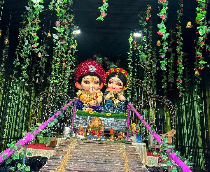 ధర్పల్లి మండలంలో పవర్ యూత్ మండపంలో చిన్ని కృష్ణుడిగా గణనాథుడు - Udayam