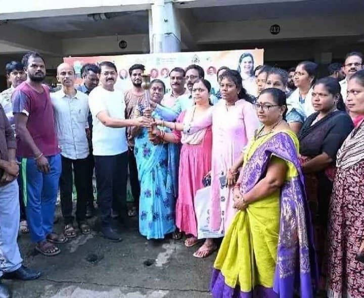 స్వచ్చతా హీ సేవా కార్యక్రమం ప్రారంభించిన కలెక్టర్ - Udayam
