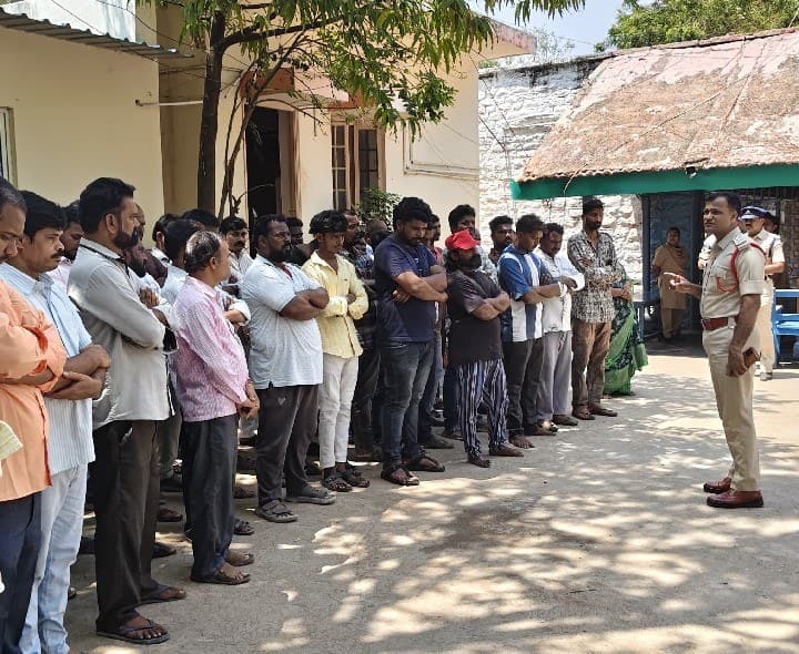 ఎన్నికల నేపథ్యంలో రౌడీషీటర్లు, సస్పెక్ట్ షీటర్లకు కౌన్సెలింగ్ - Udayam