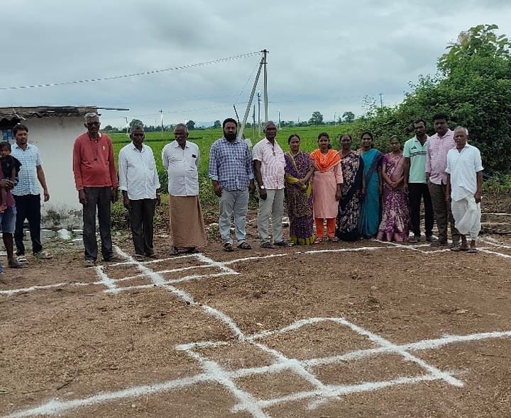 నర్సింగ్పల్లిలో ఇందిరమ్మ ఇంటికి ముగ్గు - Udayam