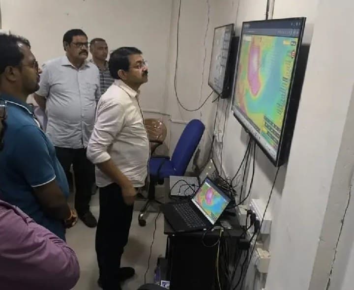 విజయనగరంలో భారీ వర్షాల బీభత్సం - Udayam