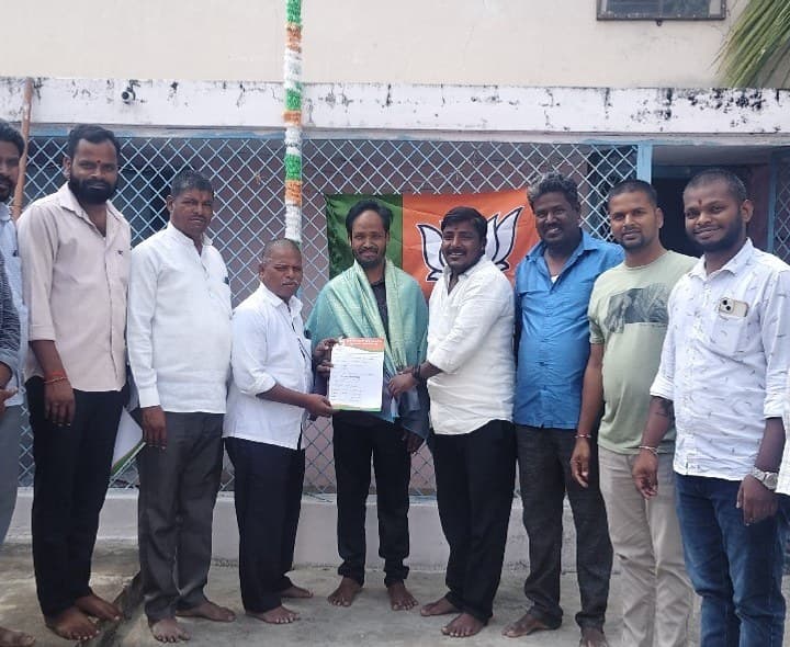 ఎస్సీ మోర్చా మండల అధ్యక్షుడిగా పోలే జీవన్ - Udayam