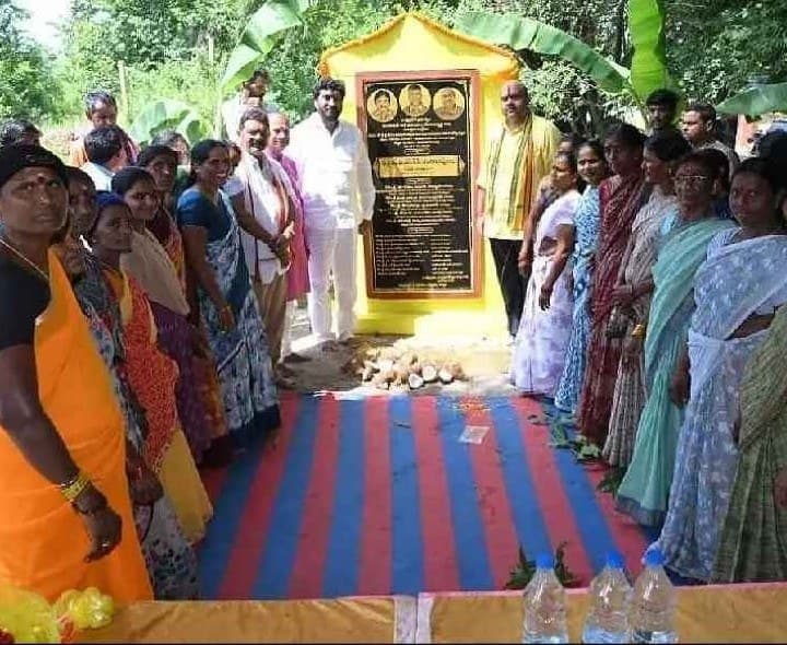 గ్రామాల్లో రోడ్ల సౌకర్యం మెరుగునకు నిధులు మంజూరు - ఎమ్మెల్యే - Udayam