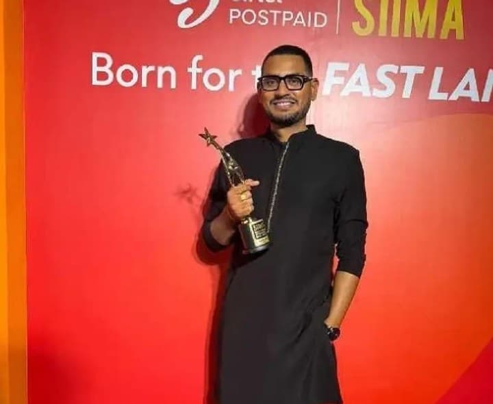 ములుగు జిల్లా వాసికి SIIMA అవార్డు