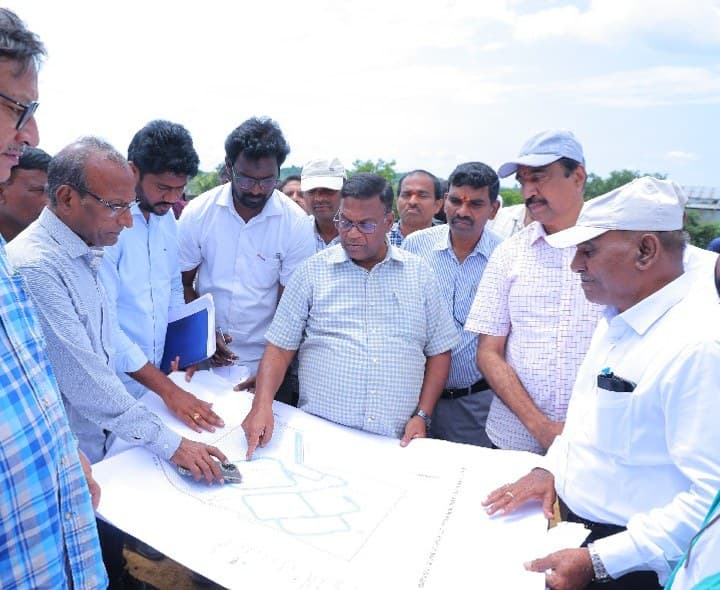 ఇంటిగ్రేటెడ్ రెసిడెన్షియల్ స్కూల్ స్థల పరిశీలన - Udayam