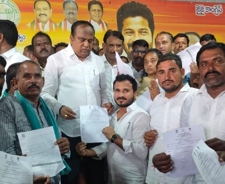 జగదాంబ తాండాలో ఇందిరమ్మ ఇళ్ల ప్రొసీడింగ్స్ పంపిణీ - Udayam