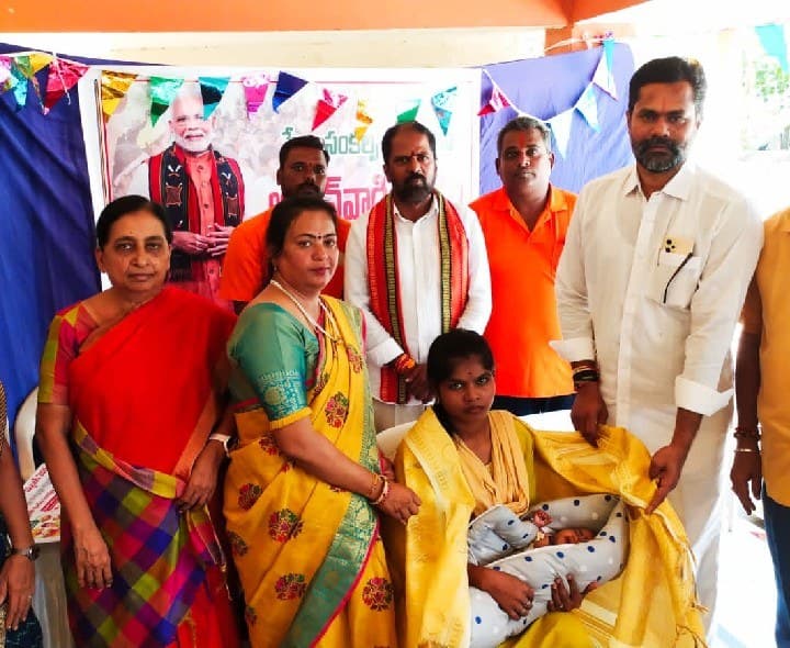 ఘనంగా అంగన్వాడీ ఉత్సవం - Udayam