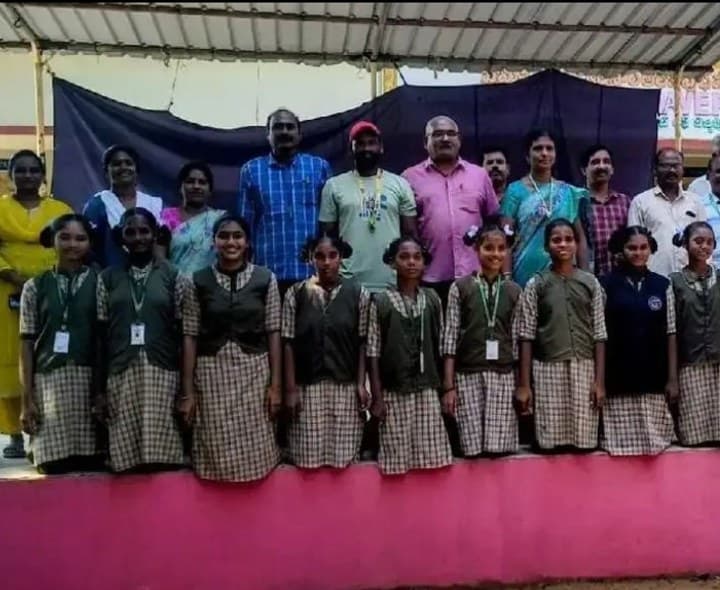 రాష్ట్రస్థాయి గట్కా పోటీలకు పీఎం శ్రీ విద్యార్థులు - Udayam