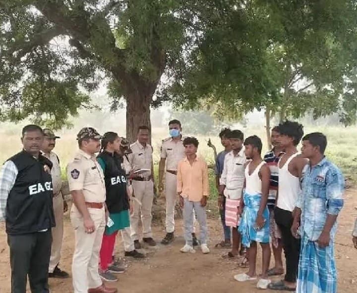 గంజాయి నిర్మూలనకు కార్డన్ సెర్చ్ - Udayam