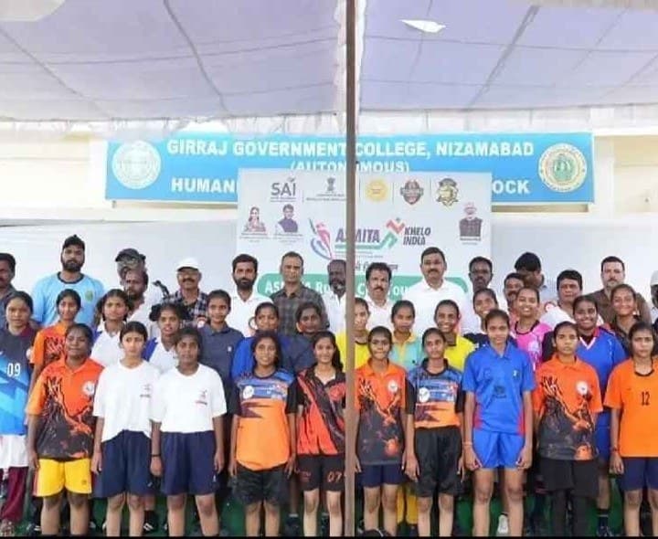 నిజామాబాద్ ఖేలో ఇండియా రగ్బీ టోర్నీ ప్రారంభం - Udayam
