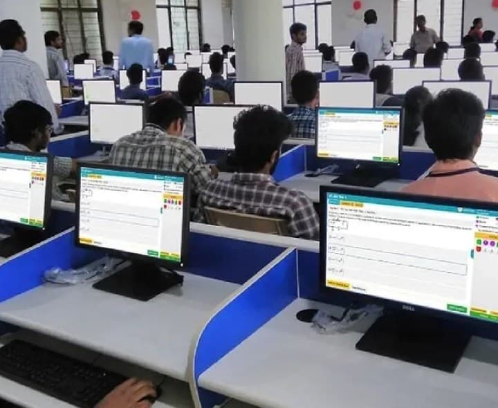 త్వరలో ఆన్లైన్లో NEET-UG ఎగ్జామ్: NTA చీఫ్ - Udayam