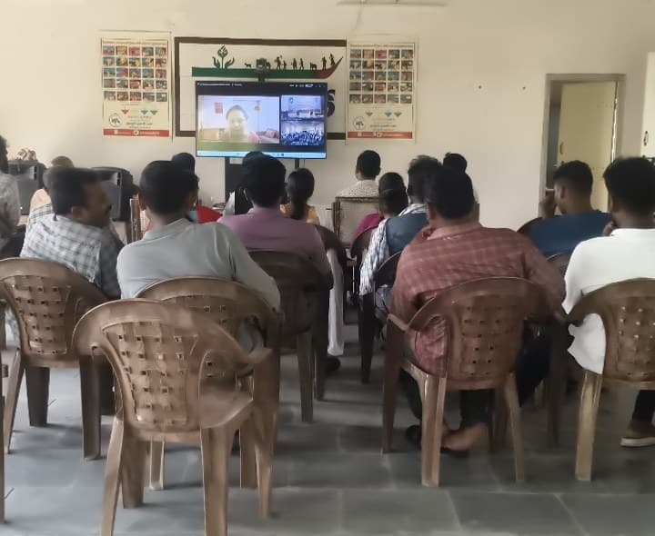 ఆధునిక వ్యవసాయపై రైతులకు శిక్షణ - Udayam