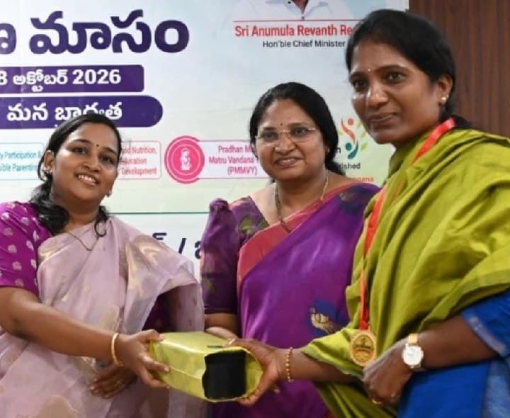 షాద్నగర్ ప్రాజెక్టు సిబ్బందికి పోషణ ఛాంపియన్ అవార్డులు - Udayam