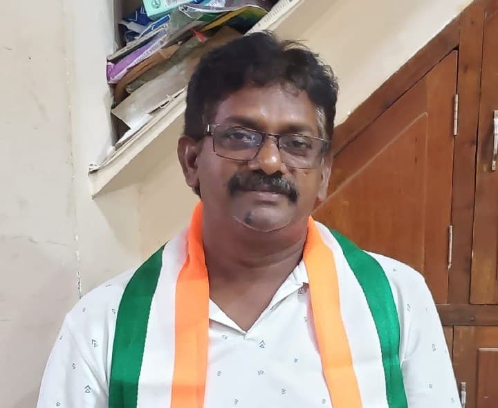 స్దానిక ఎన్నికలలో సీనియర్లకు ప్రాధాన్యత - Udayam