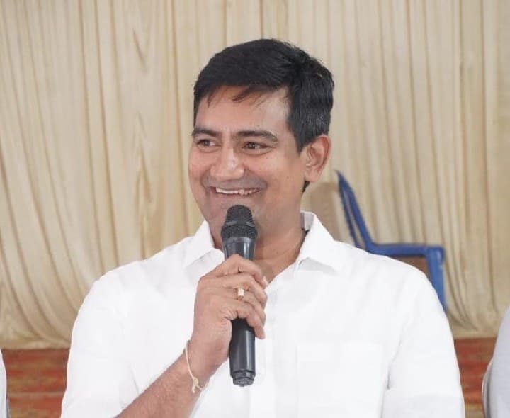 ప్రజలకు వినాయక చవితి శుభాకాంక్షలు తెలిపిన మంత్రి - Udayam