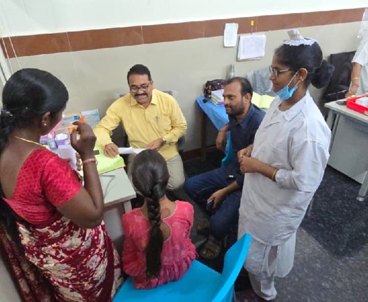 ఆరోగ్యకరమైన యువభారత నిర్మాణానికి సహకరించాలి - Udayam