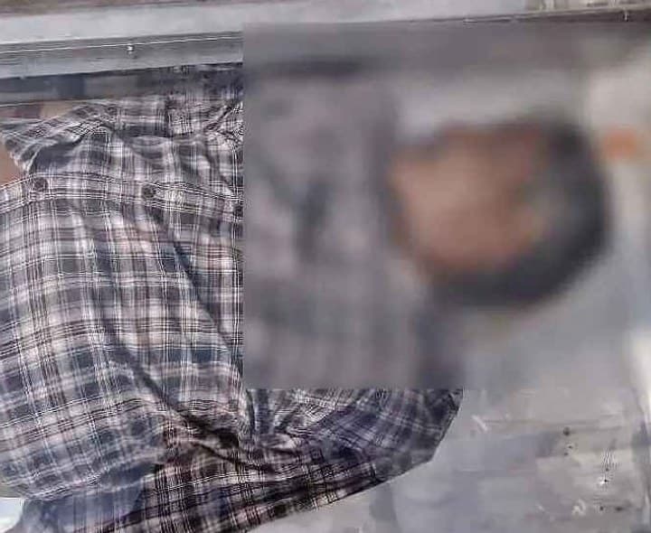 మనస్తాపంతో వ్యక్తి ఆత్మహత్య - Udayam