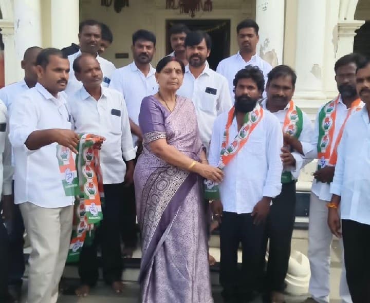 కాంగ్రెస్లో చేరిన లింగంపల్లి గ్రామస్తులు - Udayam