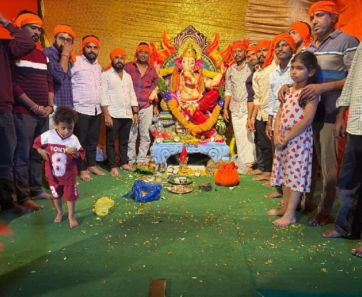 నిర్మల్ ప్రియదర్శనగర్ లో ఆకట్టుకుంటున్న జై సేవాలాల్ బంజారా యూత్ వినాయకుడు - Udayam