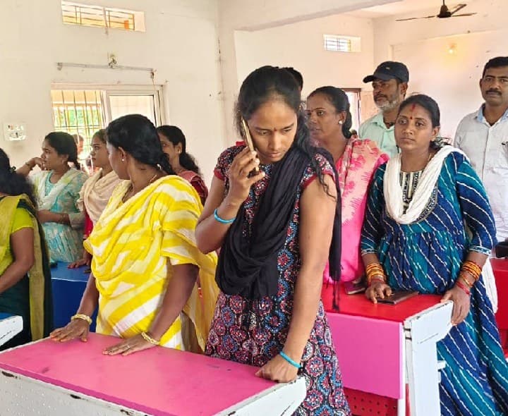 మందసలో 2 చోట్ల ఎన్నికలు వాయిదా - Udayam